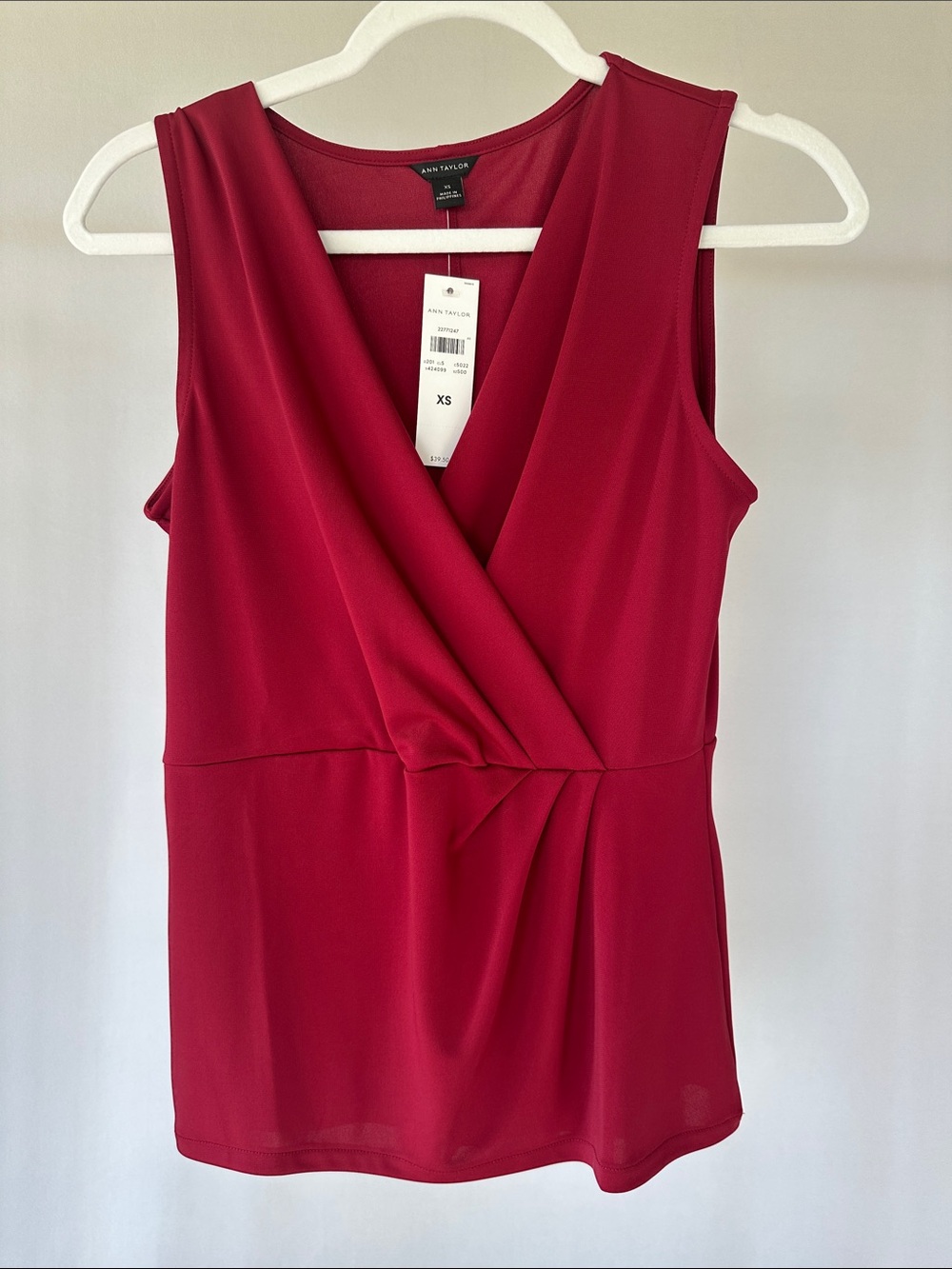 Ann Taylor Sleeveless Top - XS